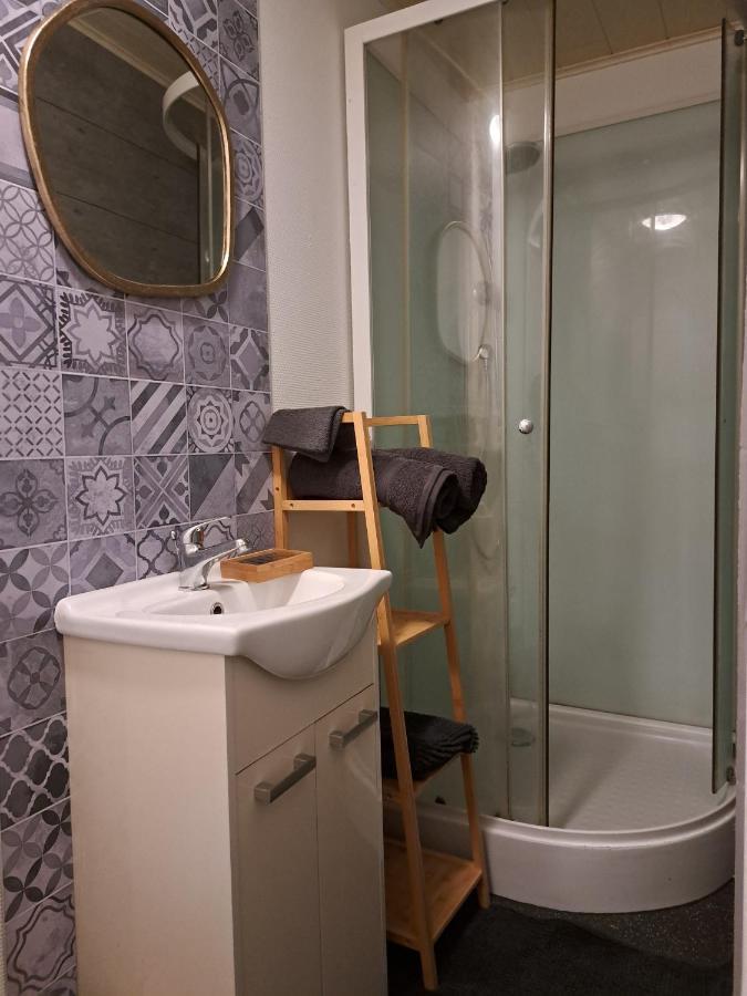 Aux Champs Des Cloches Apartment อูฟฟาลีซ ภายนอก รูปภาพ